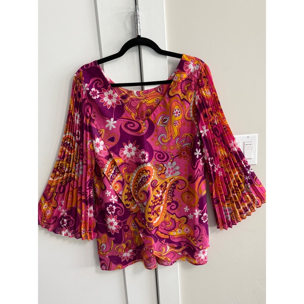 Hot in Hollywood Pink Paisley Floral Pleated Bell Sleeve Blouse Top Womens Large